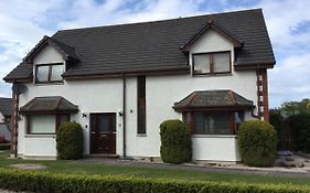 West Heather House Free Parking